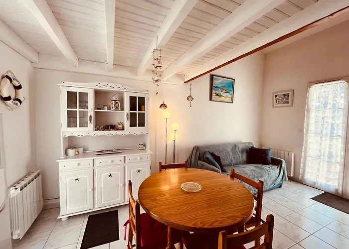 Maison Du Lac, Golf Et Ocean A 100m 펜션 *